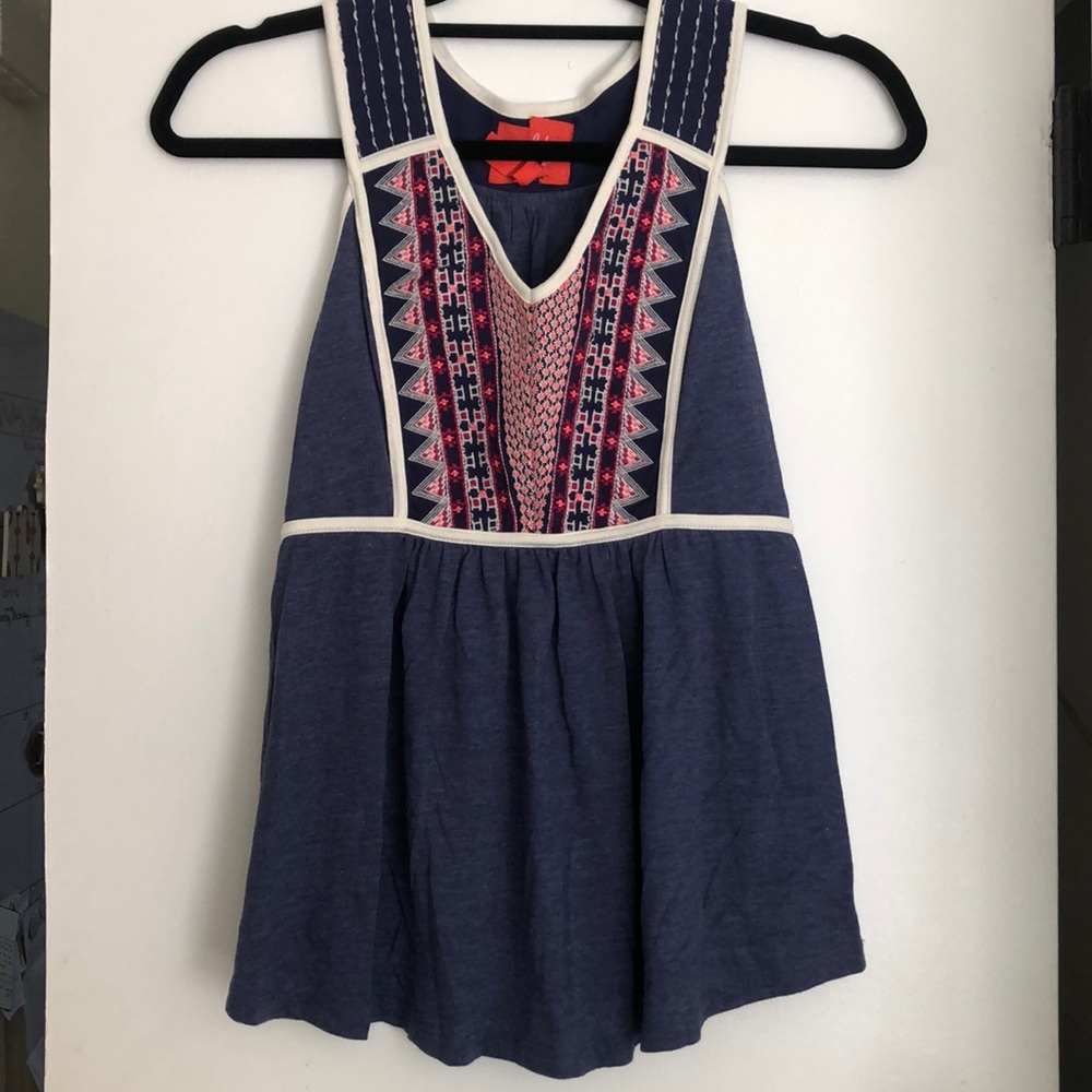 Cute top from Dillard’s. Chelsea & Violet